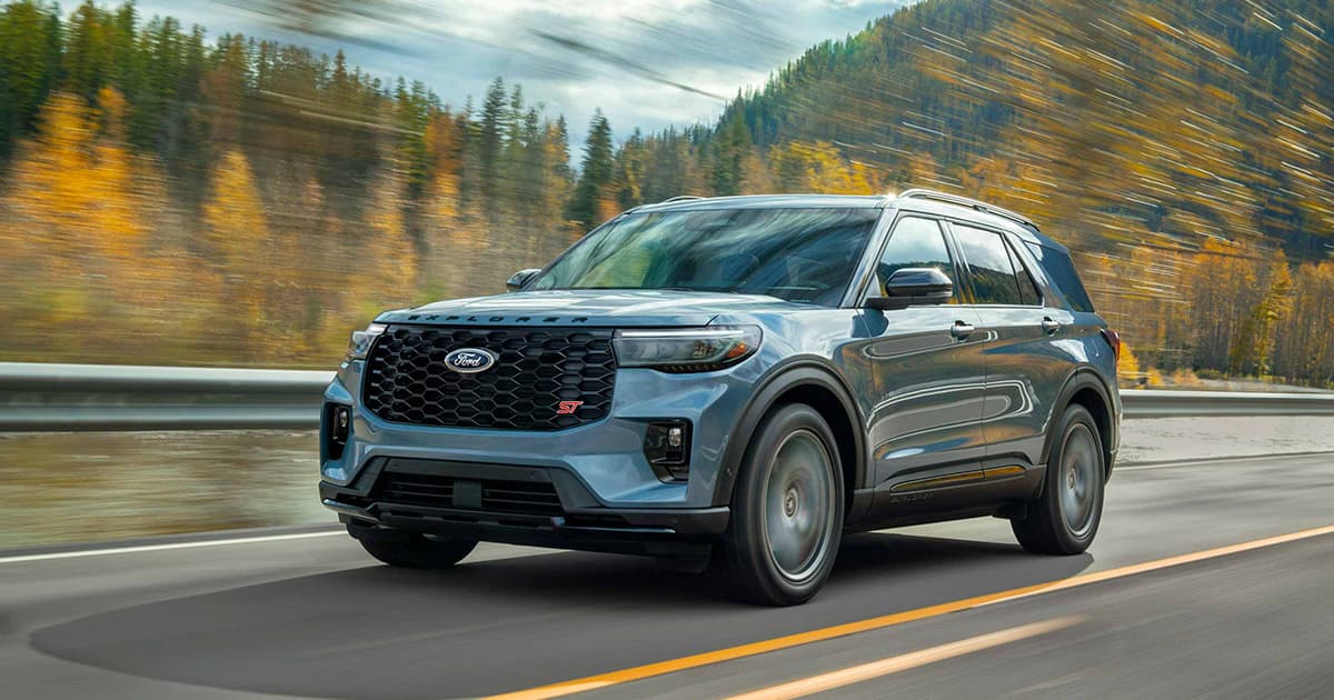 2025 Ford Explorer ST-Line – Bold Style Meets Tech [Guide] 2025